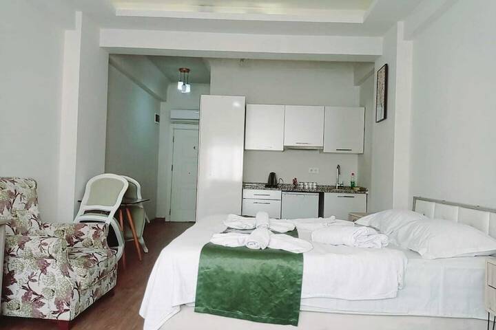 Room 35 of 60