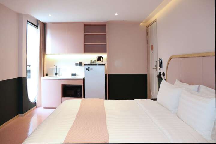 Room 14 of 155