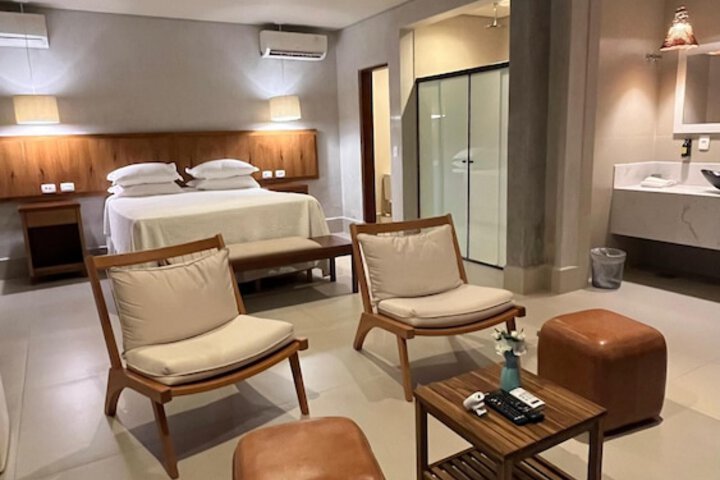 Room 26 of 70