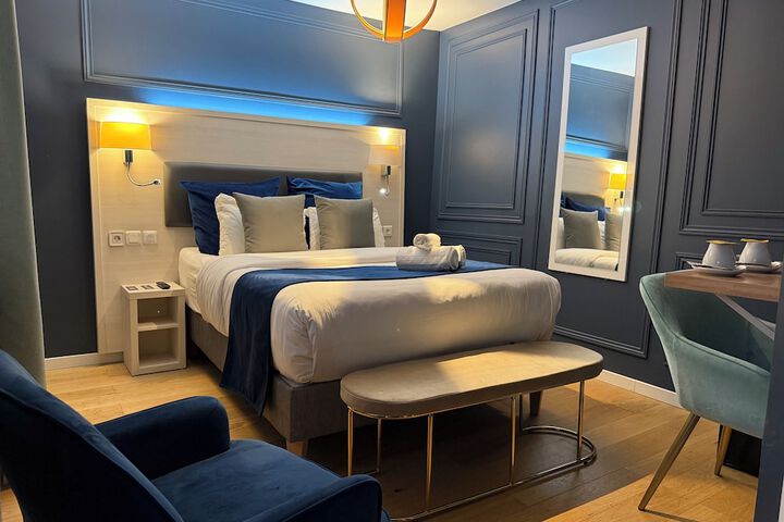 Room 20 of 38