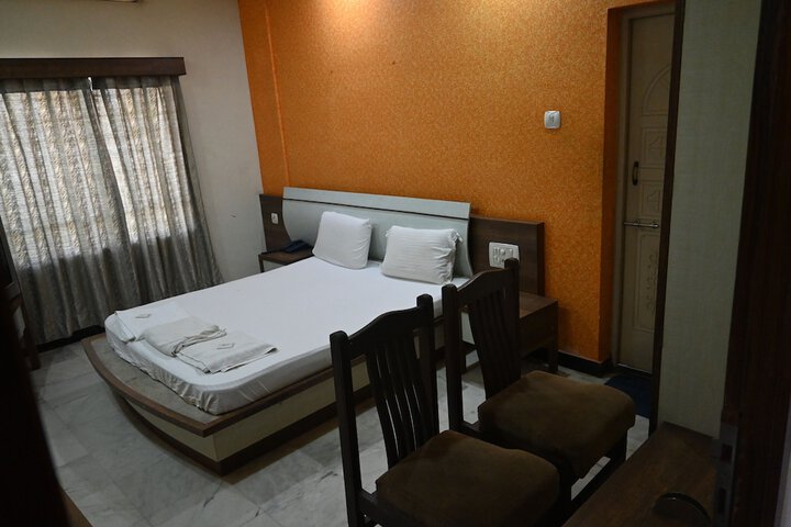 Room 28 of 47