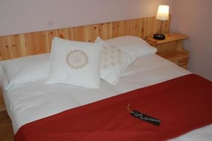 Room 13 of 39