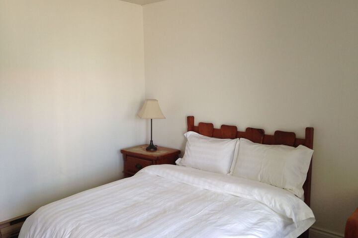 Room 3 of 46