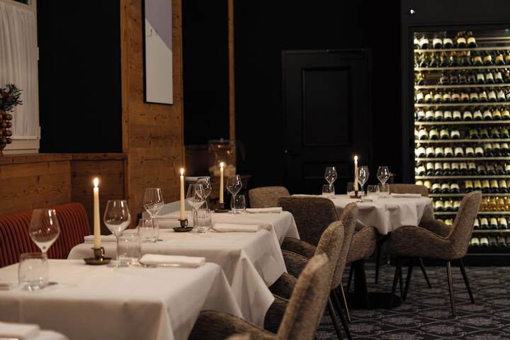 Dining 67 of 78