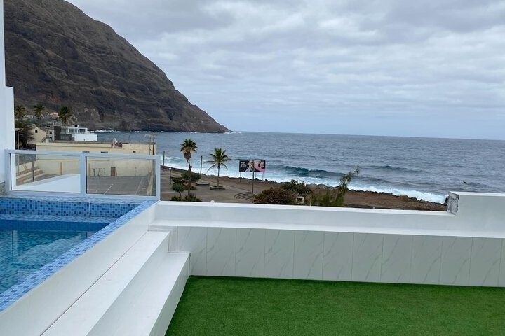 Terrace/Patio 3 of 10
