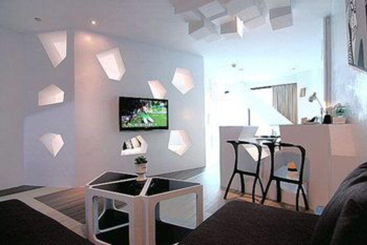 Room 13 of 52