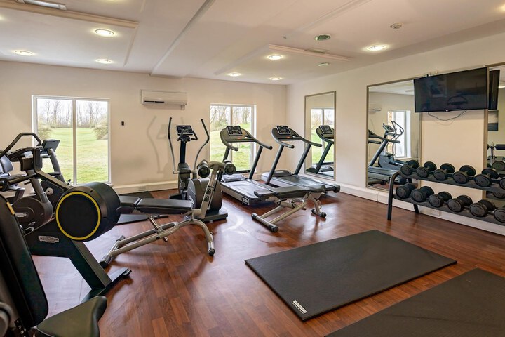 Hotel with Gym