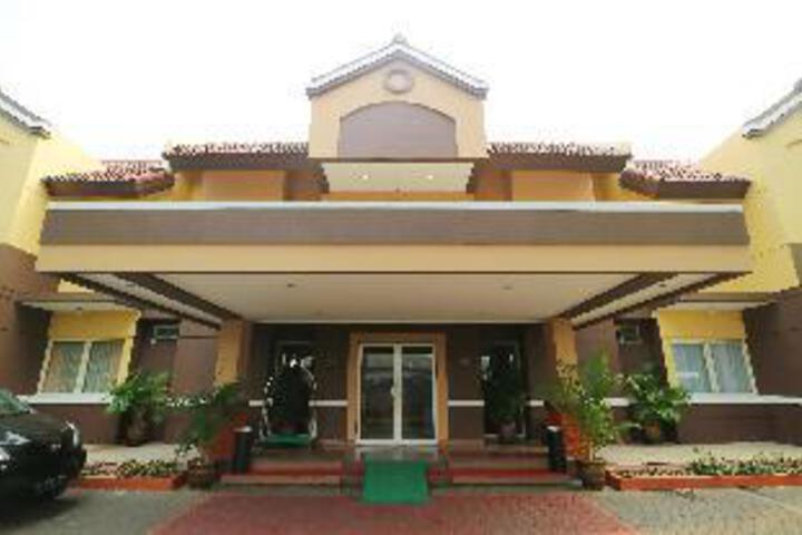 Hotel Permata Bandara