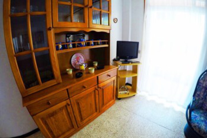 Room 16 of 16