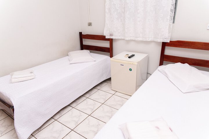Room 6 of 36