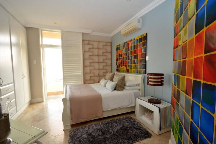 Room 8 of 49