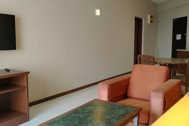 Room 322 of 650