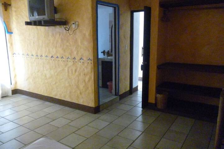 Room 10 of 21