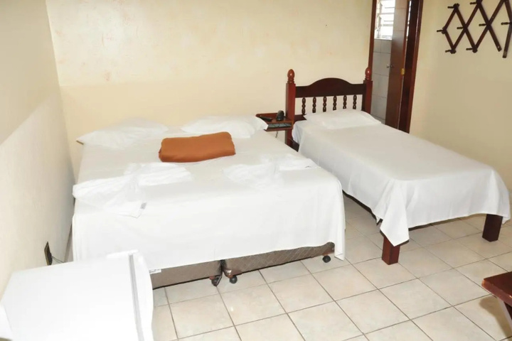 Room 2 of 11