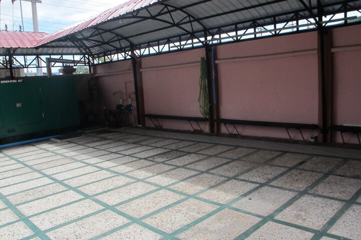 Property Grounds 43 of 43