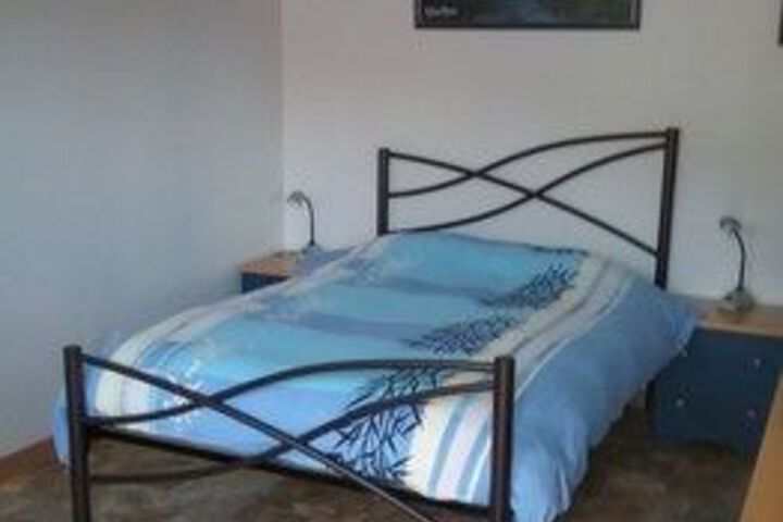 Room 14 of 30