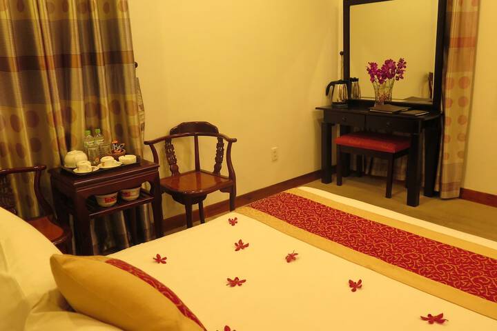 Room 8 of 39
