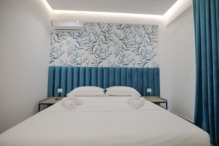 Room 60 of 105