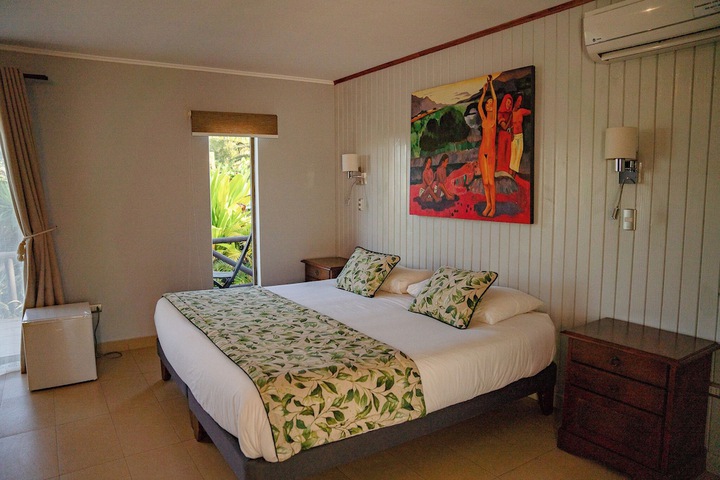 Room 40 of 186