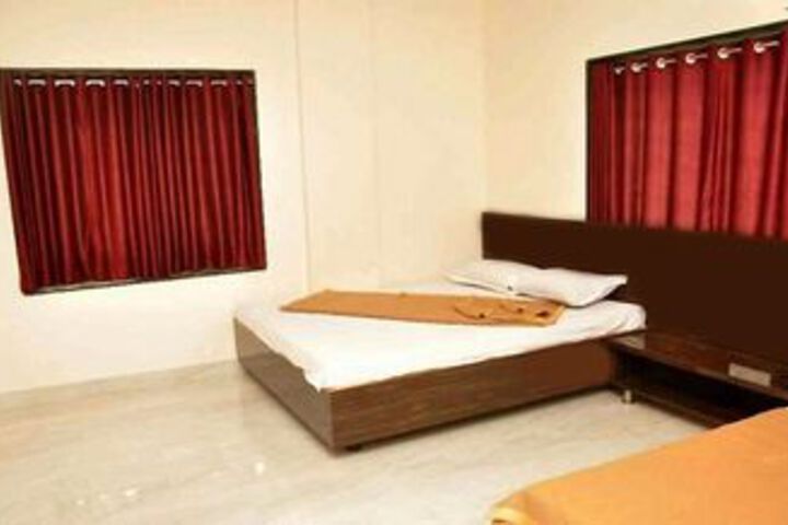Room 5 of 22