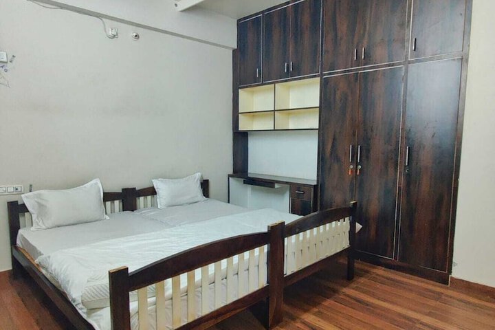 Room 3 of 36