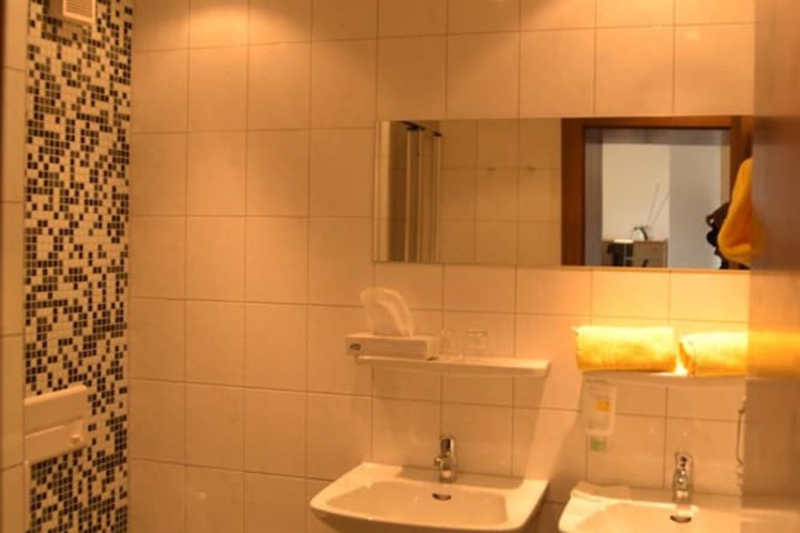 Clean Restrooms