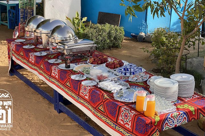 Breakfast/Coffee Service 46 of 75