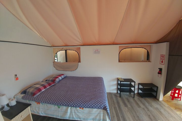 Room 13 of 53