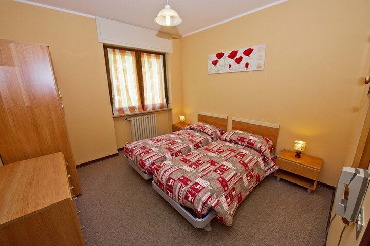 Room 10 of 54