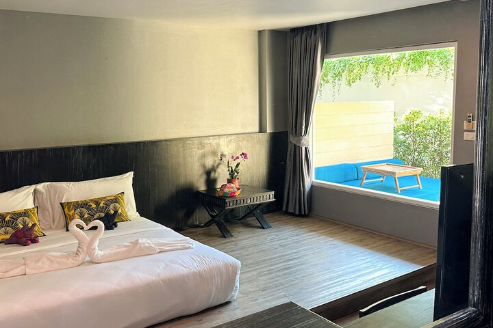 Room 18 of 150