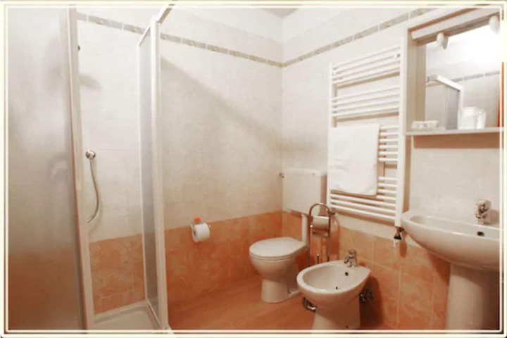 Room 20 of 46