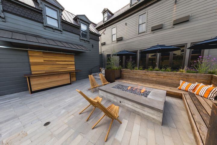 Hotel Interior 27 of 31