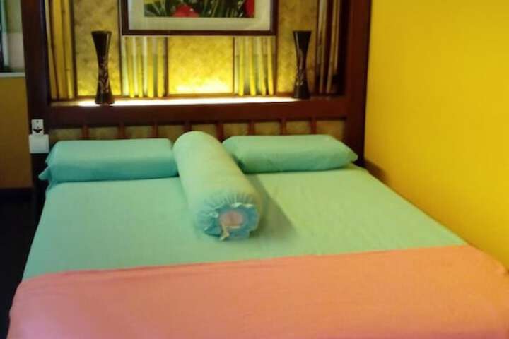Room 18 of 64