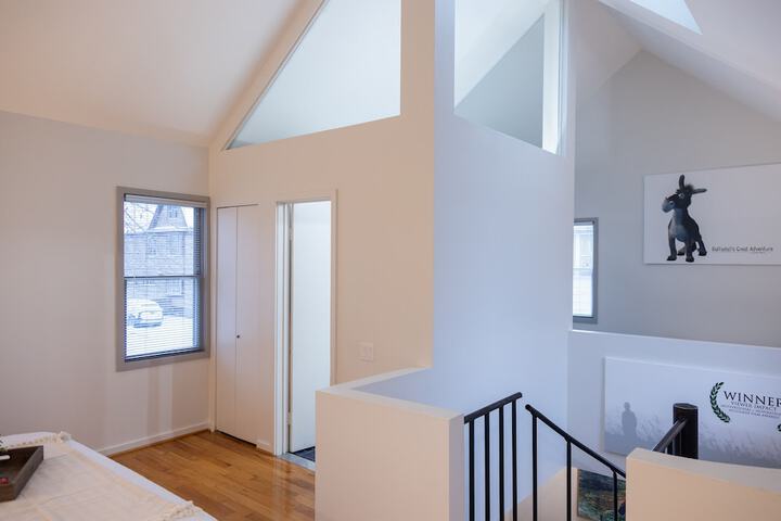 Room 46 of 219