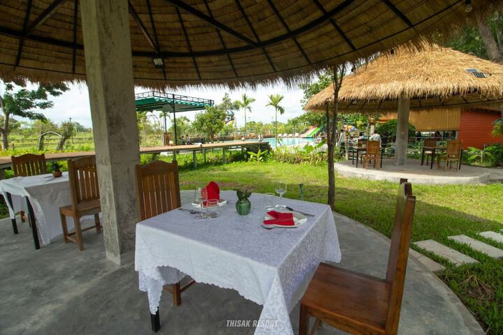 Dining 109 of 151