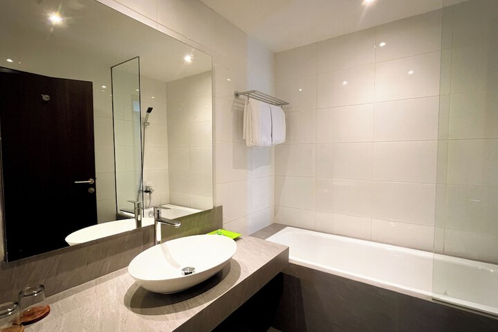 Bath Photo