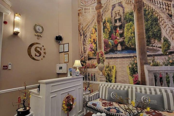 Hotel Interior 10 of 91