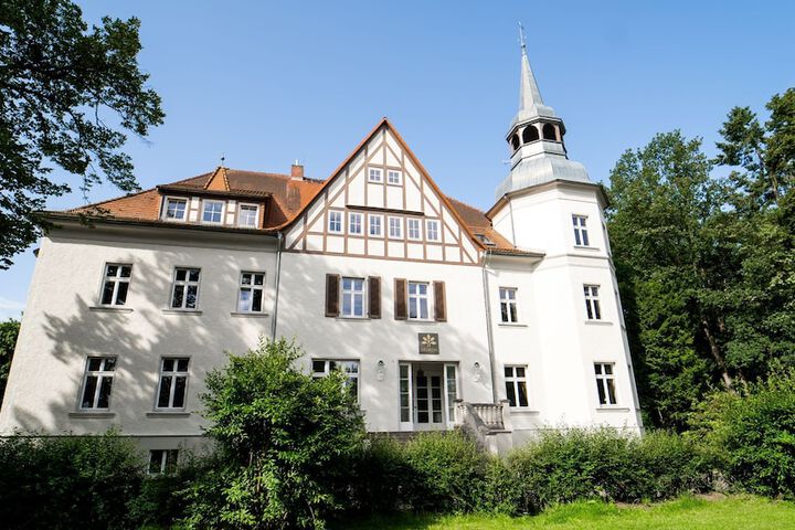 Schloss Sigrön Superior Camping &  Hotel in Bad Wilsnack