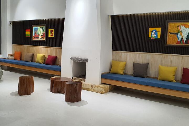 Hotel Interior 7 of 69