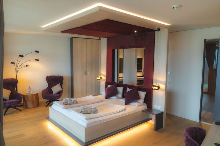 Room 10 of 52