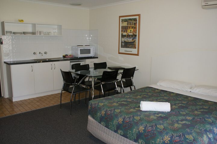 Room 45 of 116
