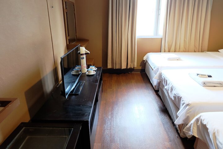 Room 34 of 130