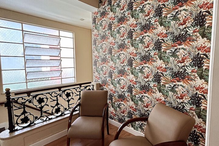 Room 52 of 68