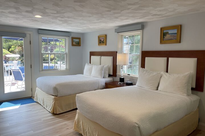 Room 16 of 100