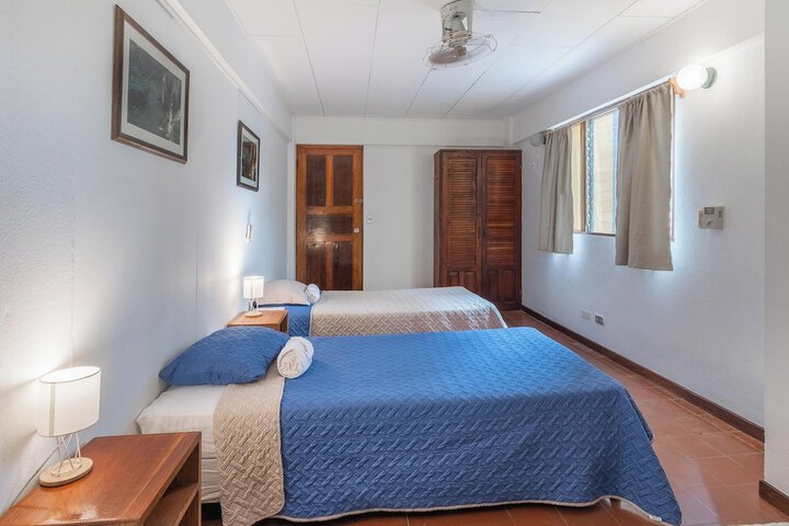 Room 10 of 61