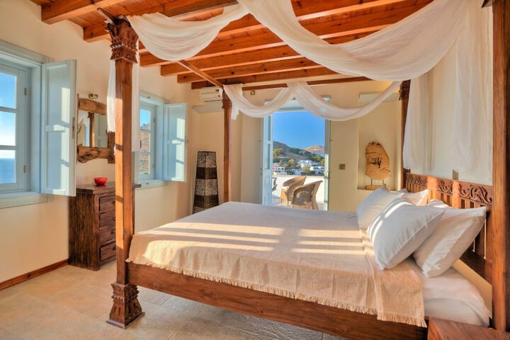 Room 4 of 21