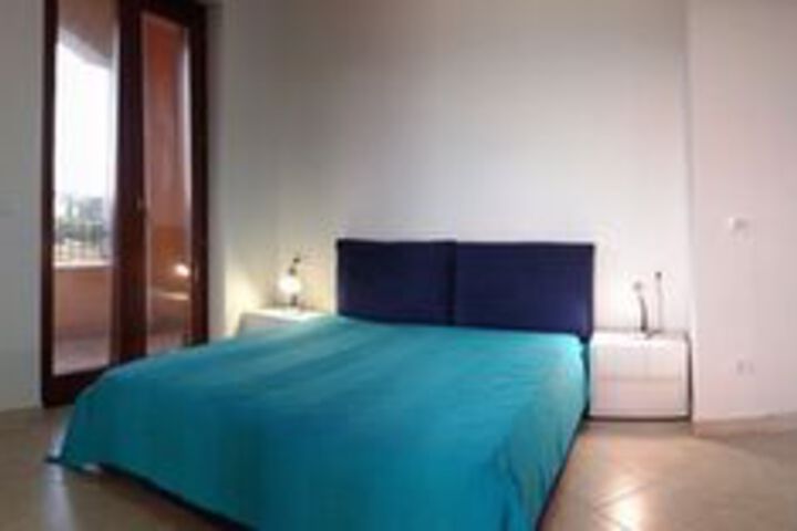 Room 14 of 42