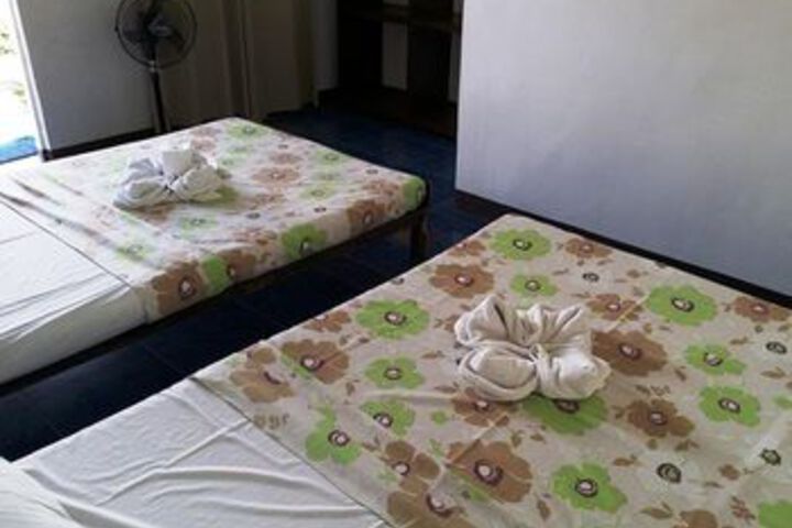 Room 9 of 21