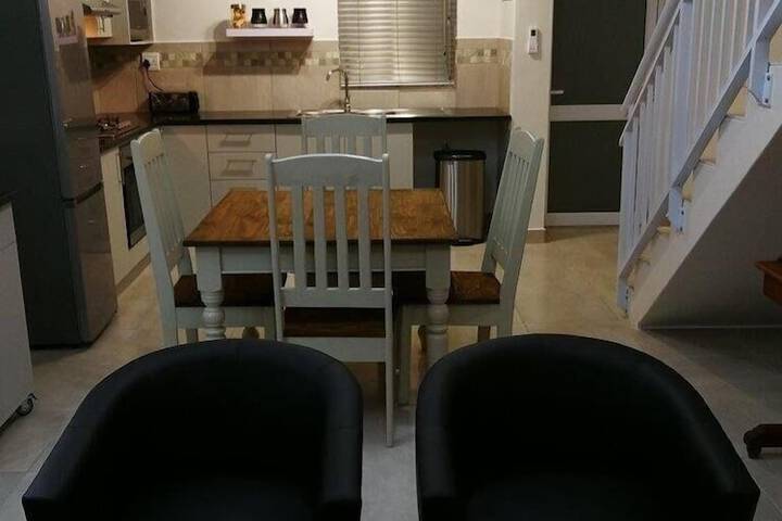 Room 3 of 11