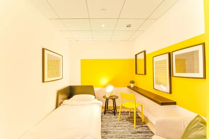 Room 5 of 23